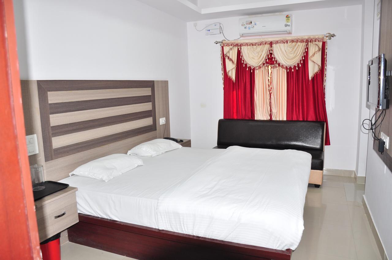 Hotel I Park Residency Bangalore Exterior foto
